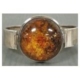 Sterling silver bracelet set w/ large amber