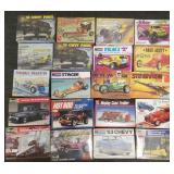 20 boxed 1/25 scale models: cars, hot rods, etc