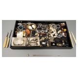 Gp vintage jewelry, etc incl 9k gold pendant,