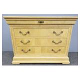 Henredon Charles X light burlwood 4-drawer chest-