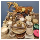 Large gp turned wooden bowls, boxes, plaque, etc.