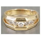 Approx. 1.00 tcw & 14K gold ring- 5 diamonds, 9.1g