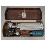 Vintage doctor's scope in bakelite box