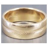 14k gold Lovecraft band: 9.5g, size 9