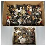 Gp antique sewing buttons incl metal figural,