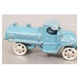 Williams cast iron gasoline truck- 5'L
