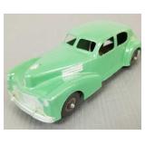 Vintage Hubley sedan #452- near mint condition-