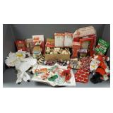 Gp vintage Christmas decor, etc incl some NOS