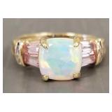 10k gold & synthetic opal ring: 3.6g, size 7