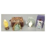 4 Chinese stone items incl snuff bottles,