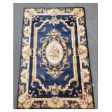 French style wool carpet- approx. 4'9' x 7'6'