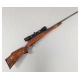 Weatherby Mark V .300 mag rifle w/ scope-