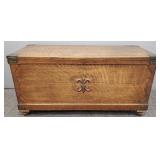 Antique oak blanket chest with cedar lining- 19'H
