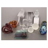 Gp art glass paperweights incl Cartier, etc
