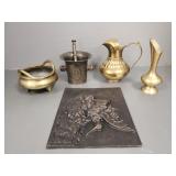 5 pcs metalware incl iron plaque, Asian bowl,