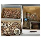 Group agates & assorted rocks w/ rock tumbler &