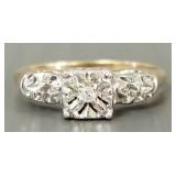 Vintage 14K gold & tiny diamond ring- 2.1g; size