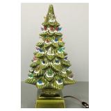 Vintage Raymond Lamp Co. ceramic lighted