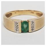 14K gold, emerald & diamond ring- 4.9g; size