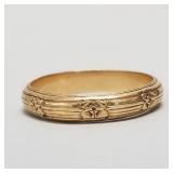 14K gold floral engraved band- 4.3g; size 10 1/4