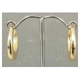 14K gold hoop earrings- 2.3g; 7/8'