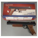 Benjamin by Crosman HB17 air pistol w/ box