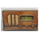 Stromberg- Carlson model 6A8-G radio- 9 3/4'H