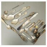 18 pcs sterling of asst. flatware- 13 toz total