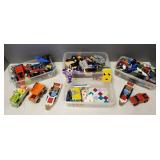 Lg gp asst Lego pieces in 4 plastic bins-