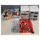 Lg gp asst Lego pieces in 5 plastic bins-