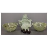 4 pcs Asian hardstone incl 2 bowls (urn as is)
