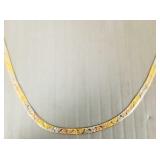 14K tri-colored gold necklace marked Italy- 3.7g;