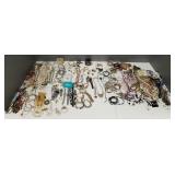 Large group assorted costume & fashion jewelry