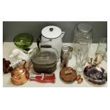Gp asst housewares incl enamel coffee pot,