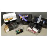 5 Warner Bros / Ertl die cast collectors planes,