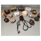 Gp miniature boxes, etc incl inlaid stone, Asian &