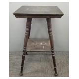 Antique lamp table/ plant stand w/ turned legs-
