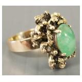 14K gold ring s/w jade- 7.1g; size 6 1/4