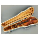 William Lewis & Son violin w/ Artist bow in