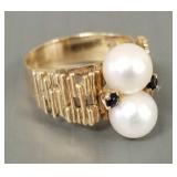 14K gold ring s/w pearls & tiny sapphires- 4.9g;
