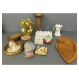 Gp misc incl brass vase, wooden plaque,