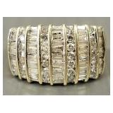 10K gold ring s/w many baguette & round diamonds-
