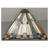 Reproduction antique style stained & leaded lamp