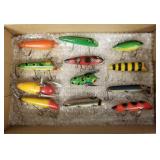 12 vintage fishing lures incl Heddon side hook,