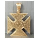 Antique 10k gold Maltese cross pendant- 4.6g,
