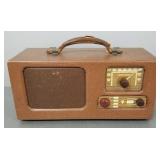 Setchell-Carlson portable kitchen radio-