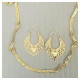 2 pcs 14K gold jewelry- 5.2g total- pr earrings &