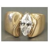 14K gold ladies ring s/w clear stone- 9.0g; size