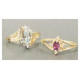 2 gold rings s/w stones- 3.5g total- 14K diamond