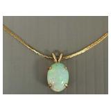 14k gold & opal necklace- 5.5g total, 18" chain,